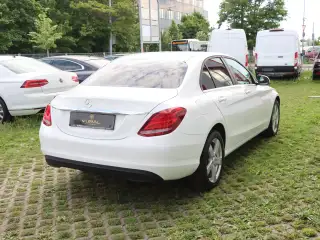 Vehicle image thumbnail, number 5