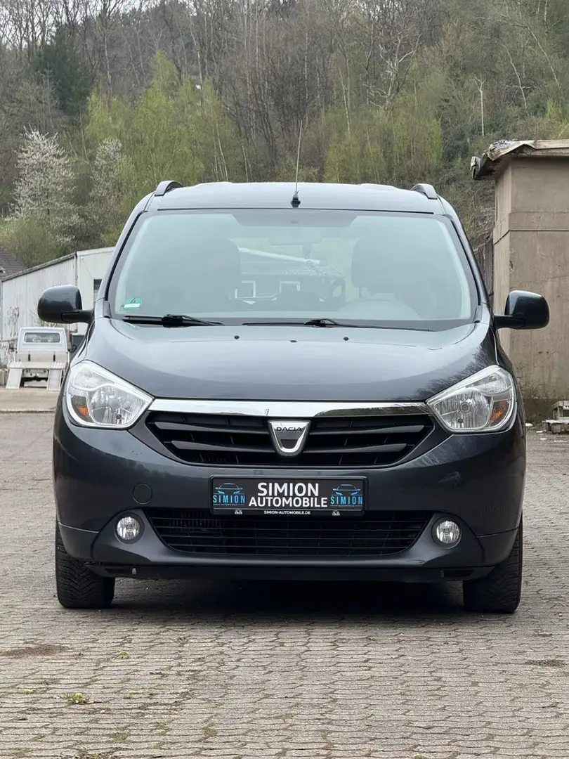 Vehicle image, number 10