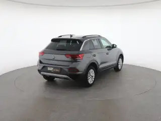 Vehicle image thumbnail, number 5