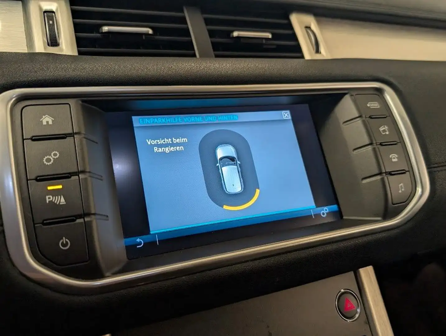 Vehicle image, number 13