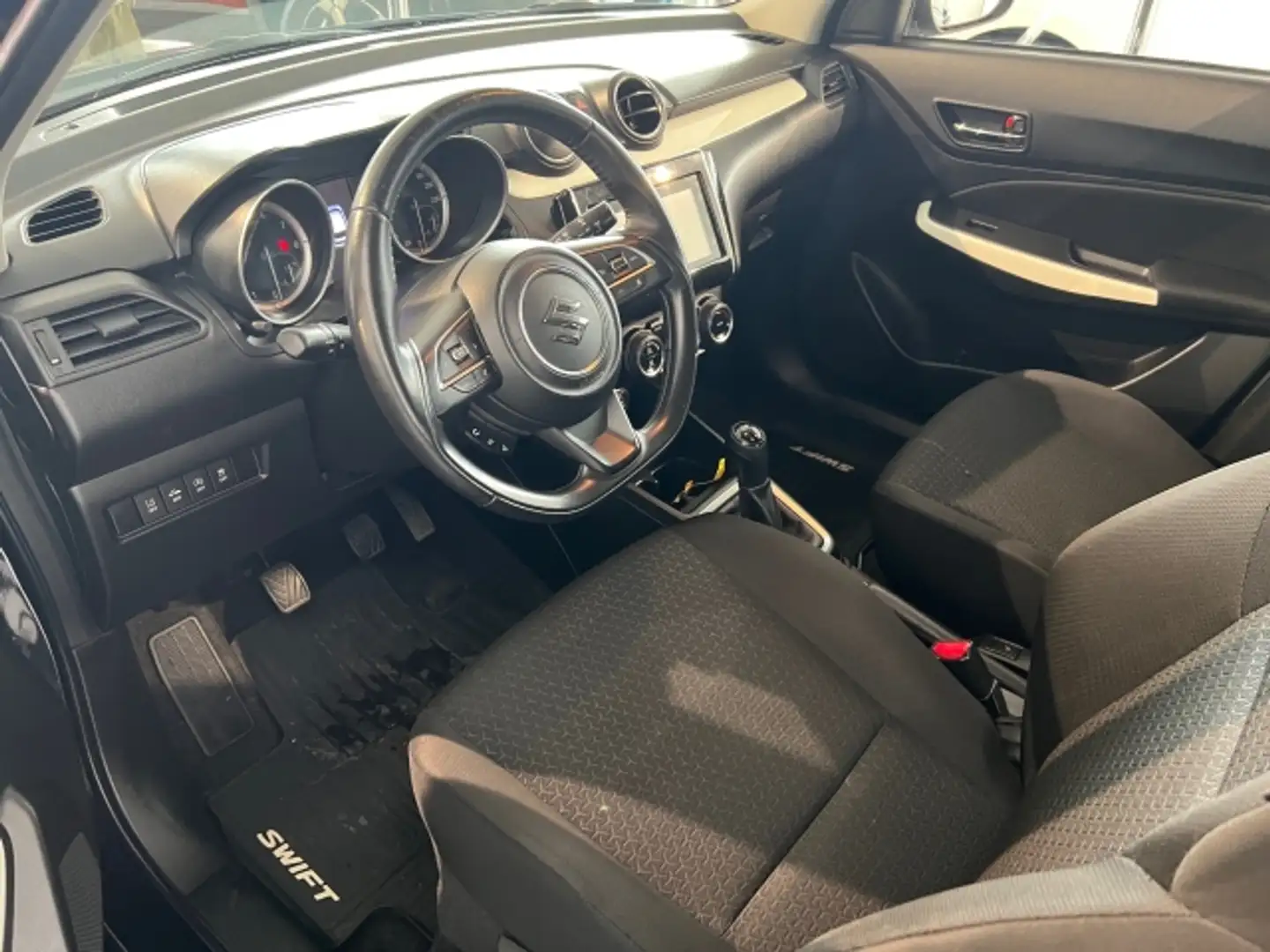 Vehicle image, number 7