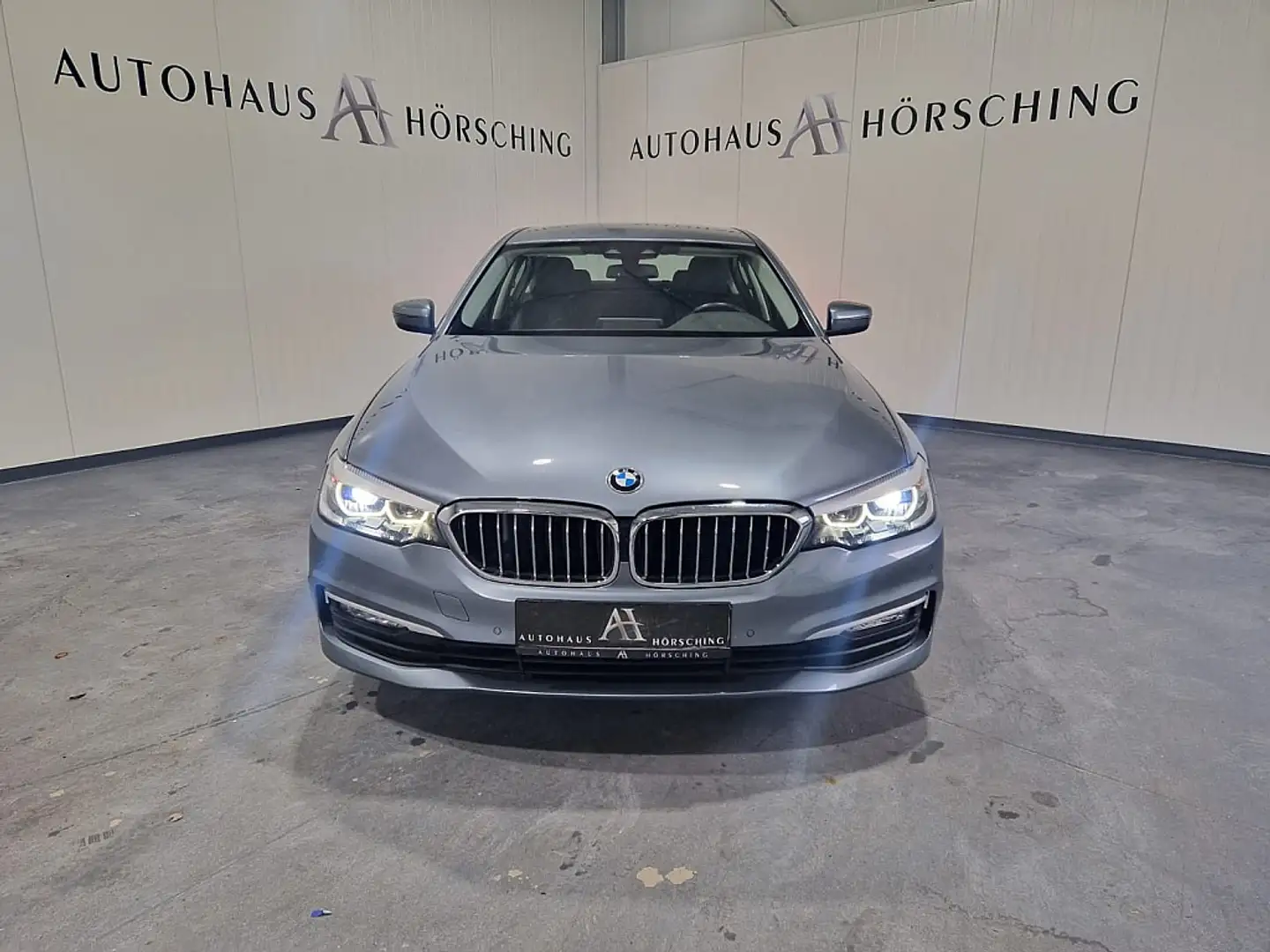 Vehicle image, number 2