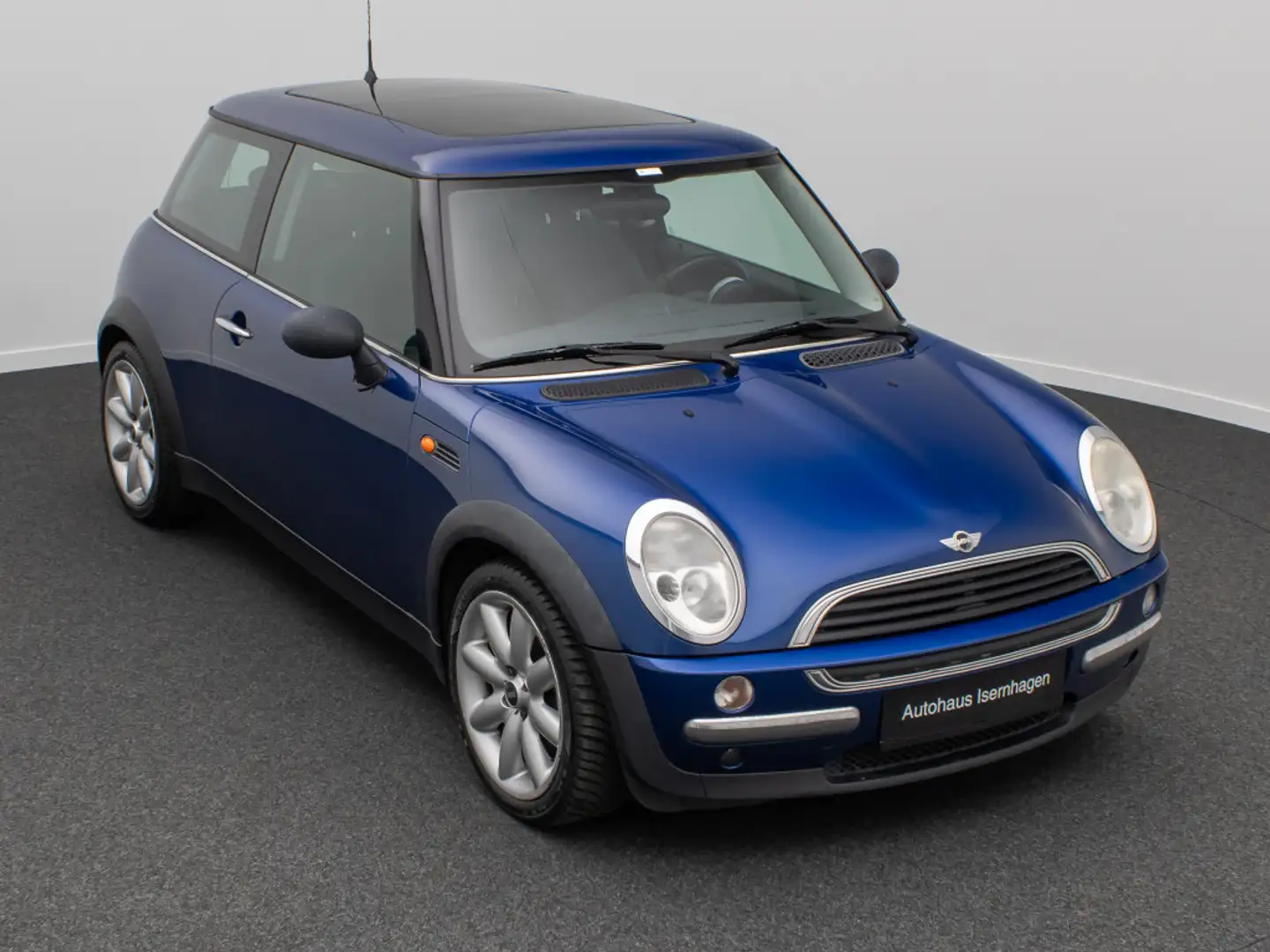 Vehicle image, number 3