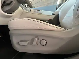 Vehicle image thumbnail, number 15
