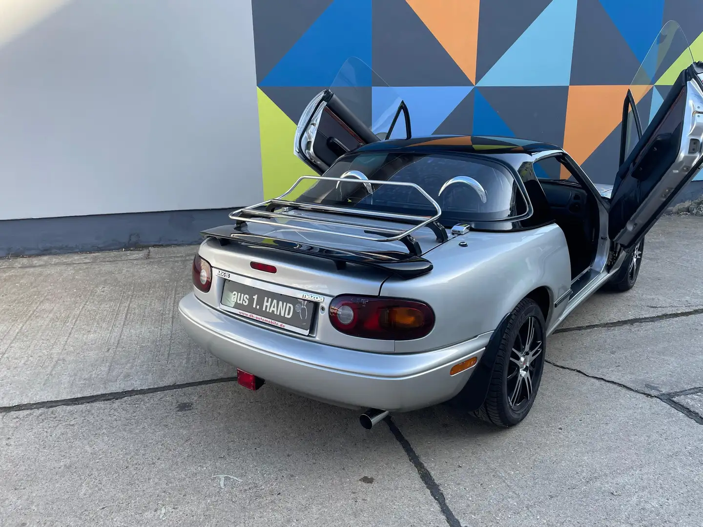Vehicle image, number 3