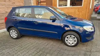 Vehicle image thumbnail, number 3
