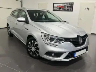 Vehicle image thumbnail, number 5