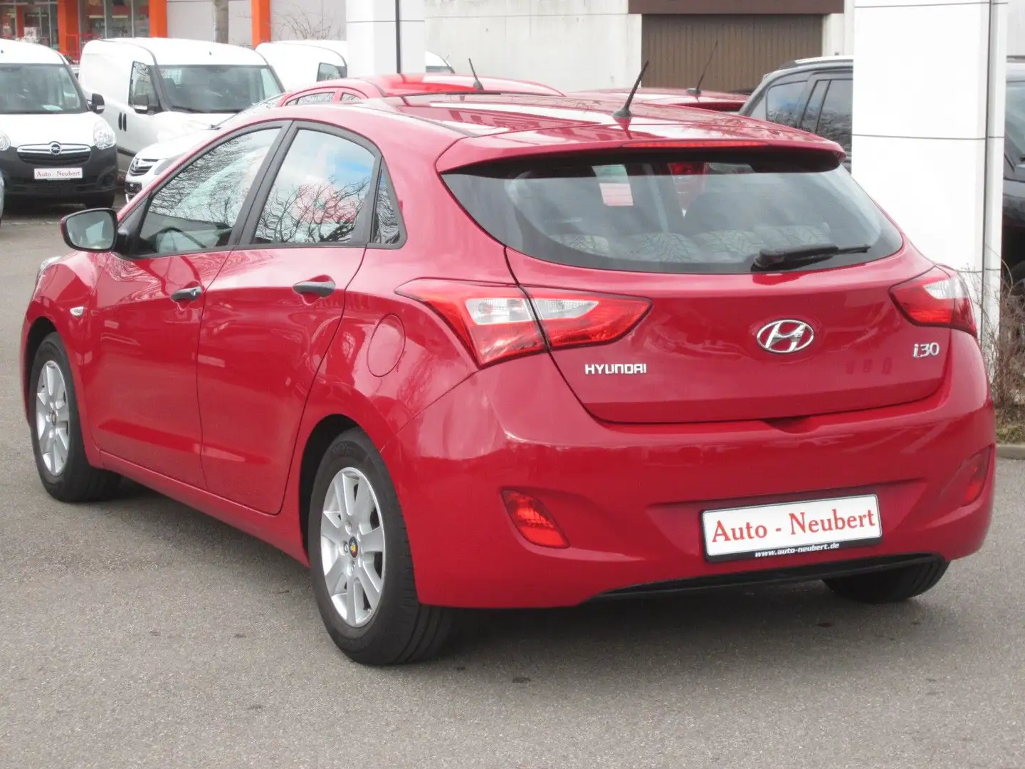 Vehicle image, number 4