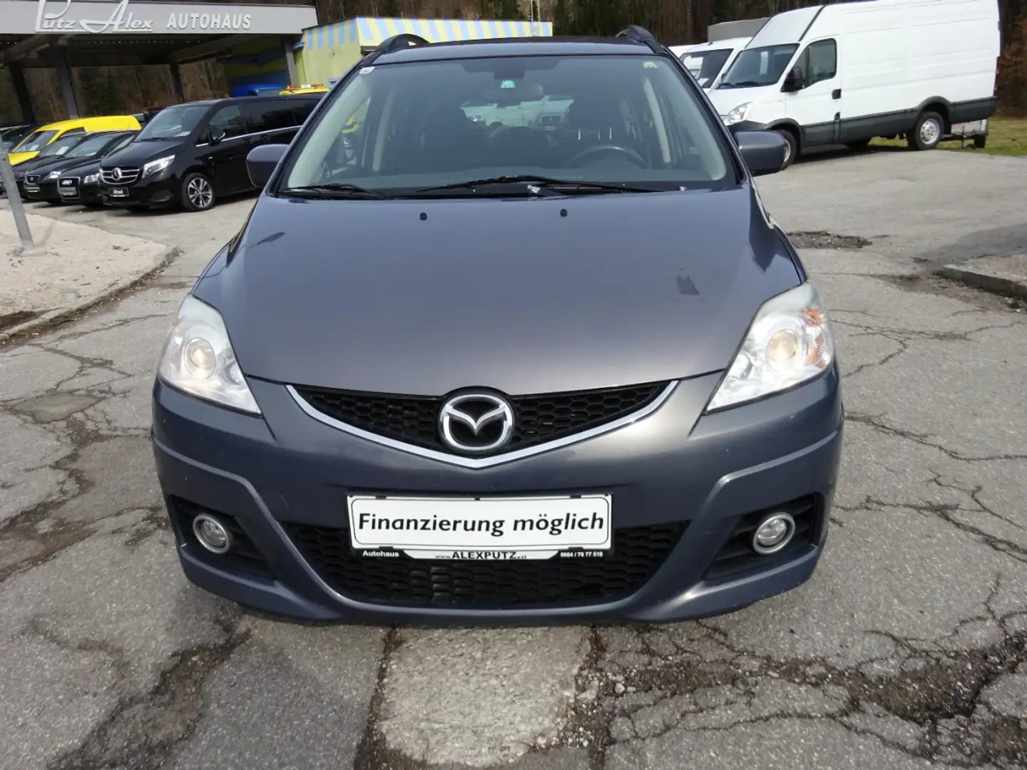 Vehicle image, number 8