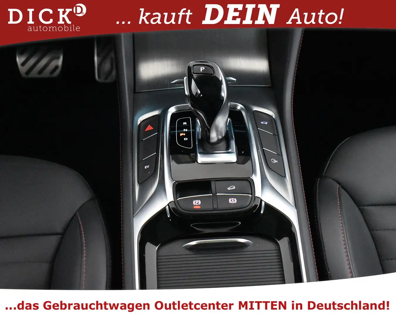 Vehicle image, number 16