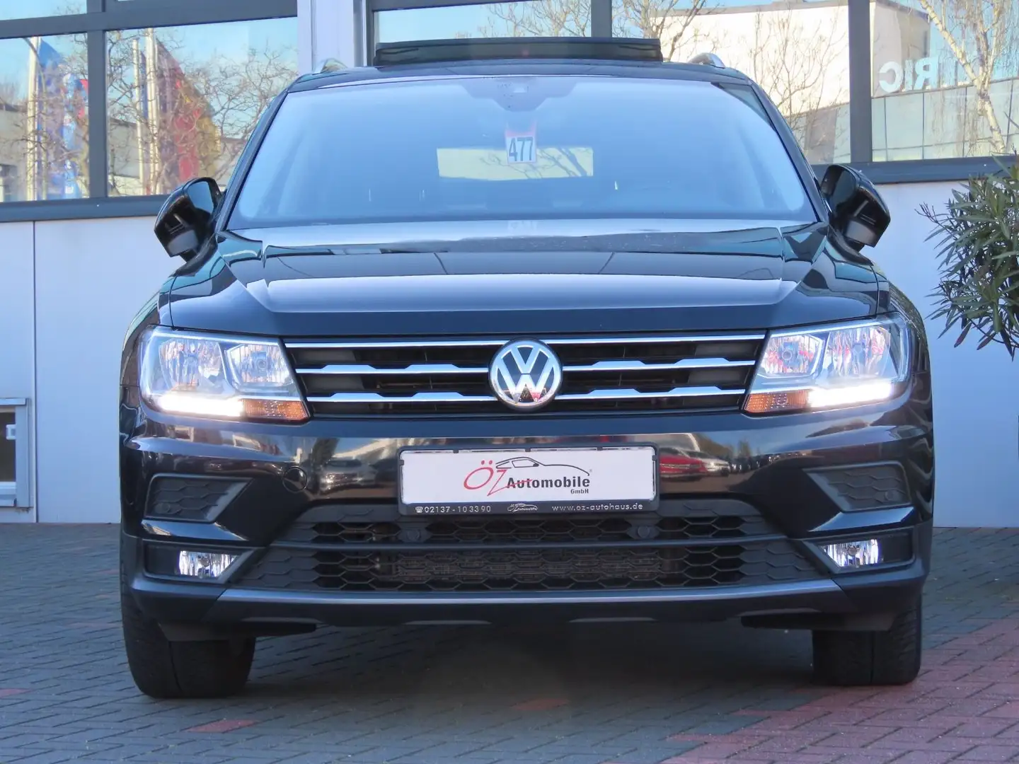 Vehicle image, number 2