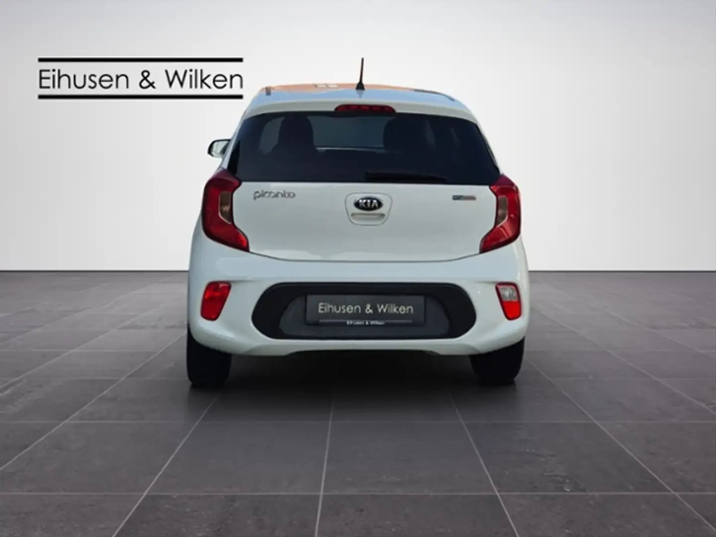 Vehicle image, number 5