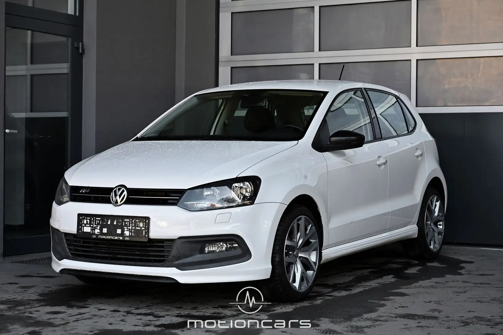 Vehicle image, number 1