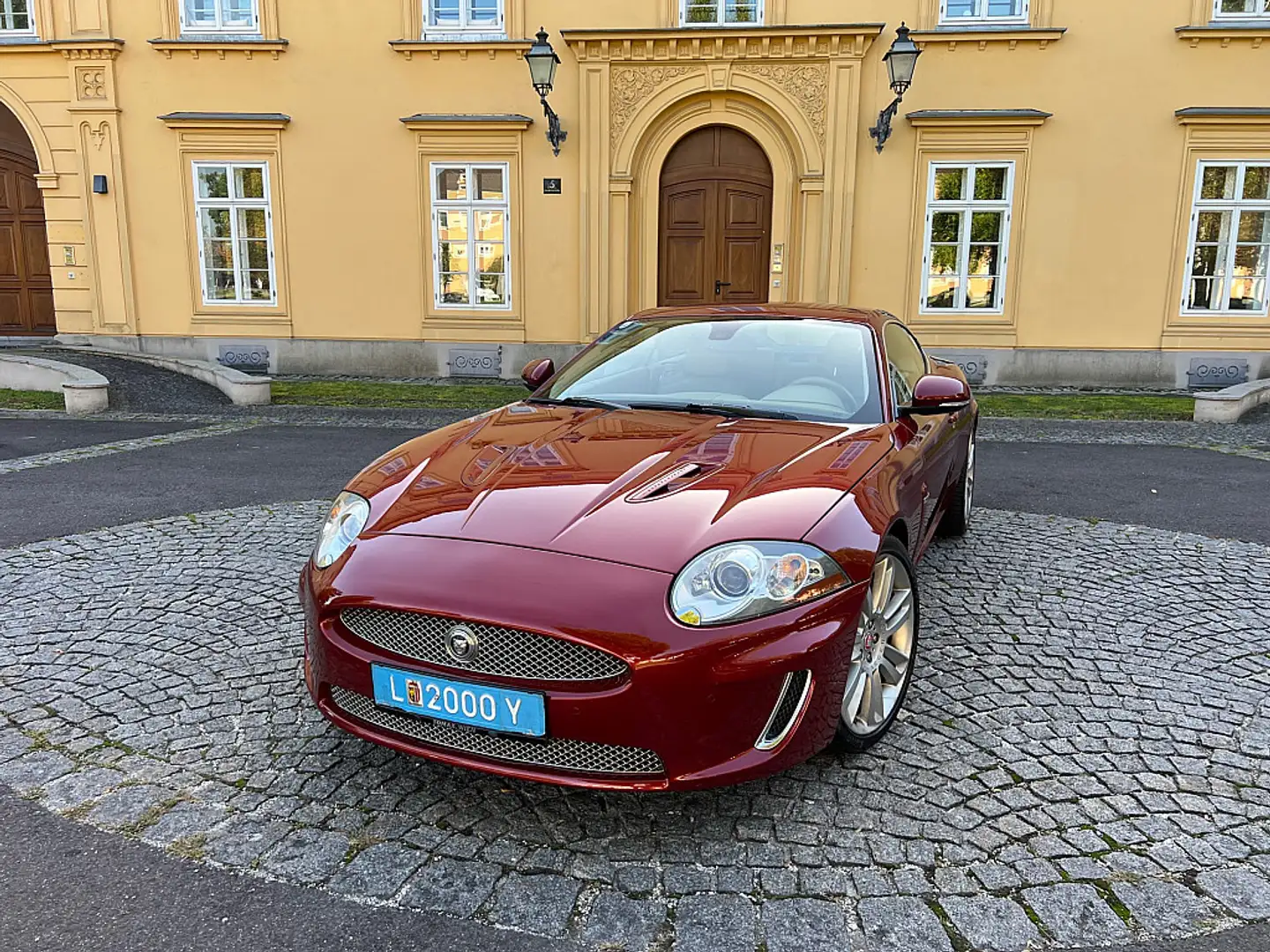 Vehicle image, number 3