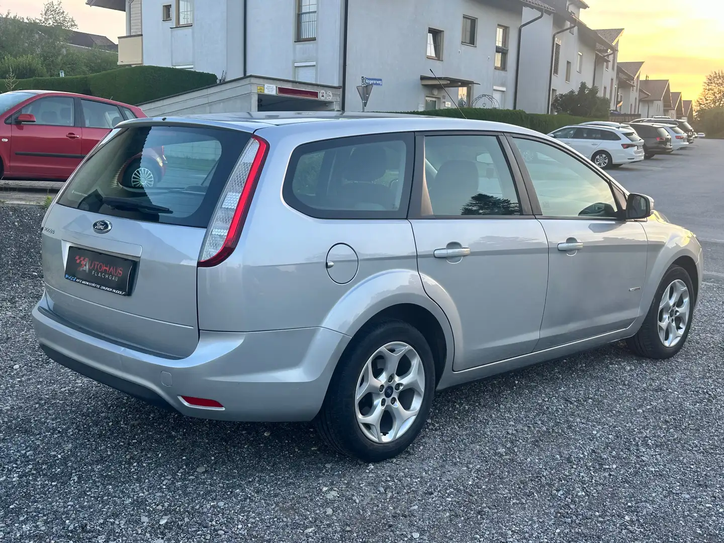 Vehicle image, number 5