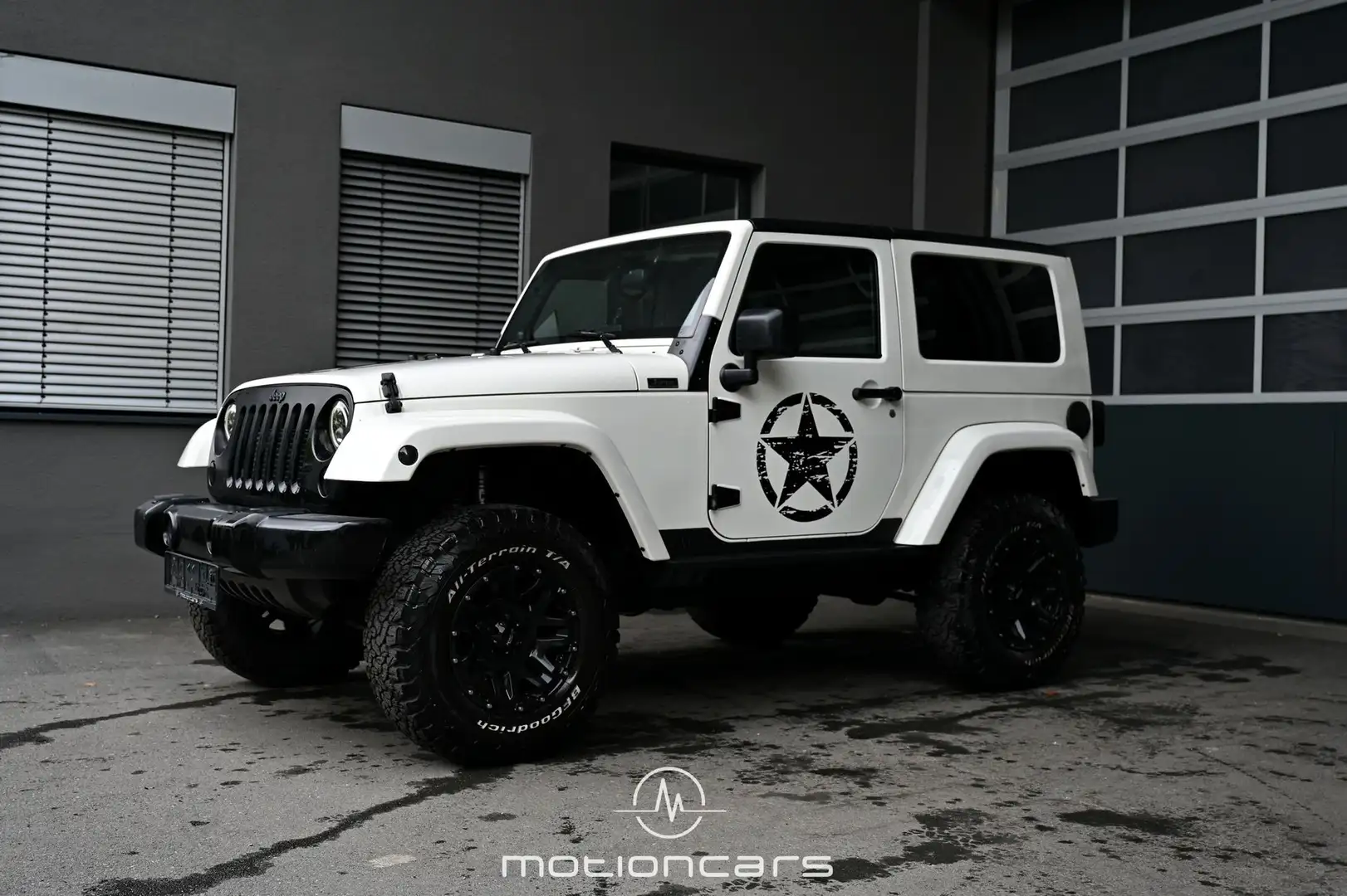 Vehicle image, number 1