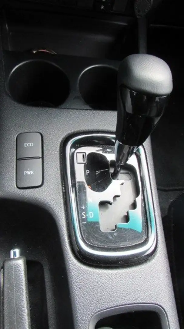 Vehicle image, number 17