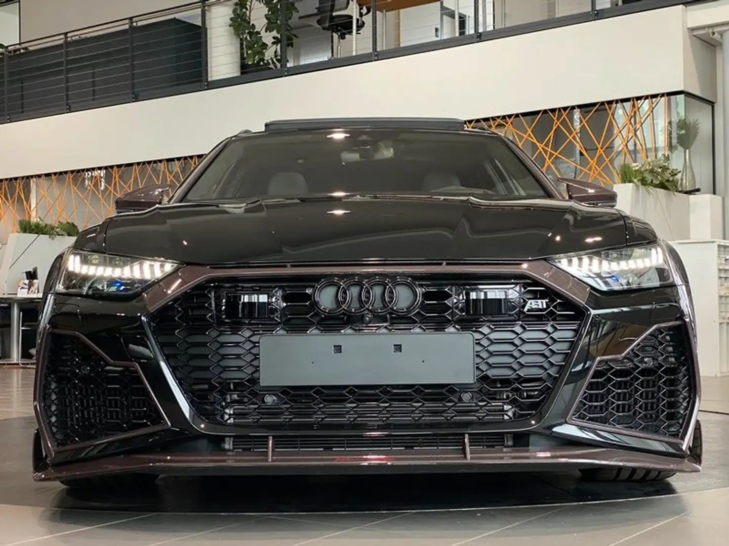 Vehicle image, number 3