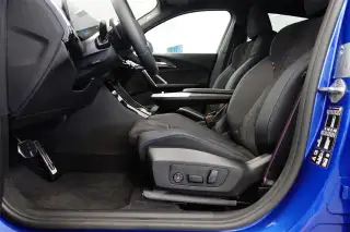 Vehicle image thumbnail, number 9