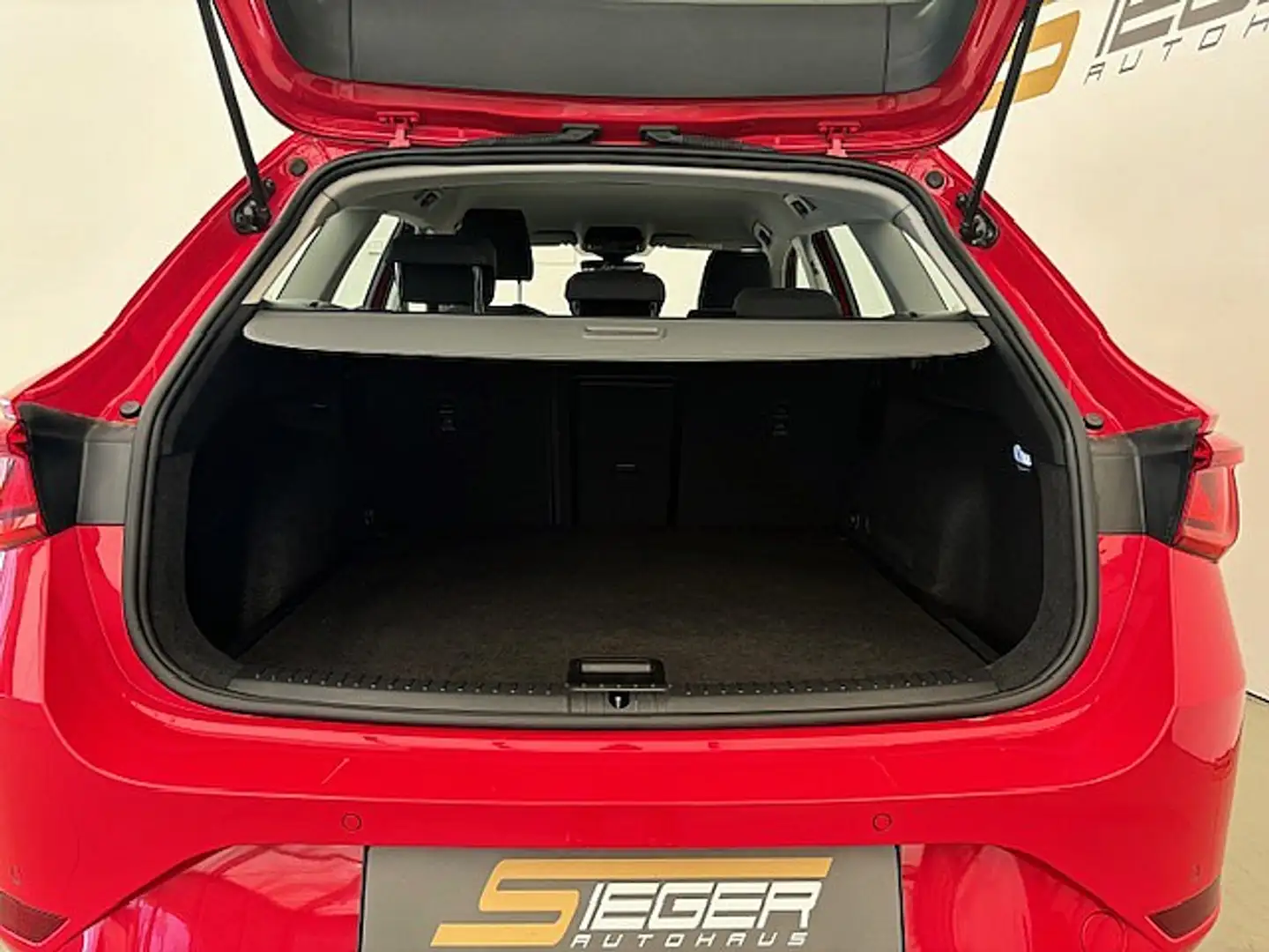 Vehicle image, number 5