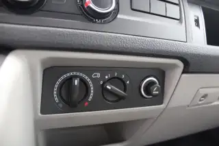 Vehicle image thumbnail, number 18