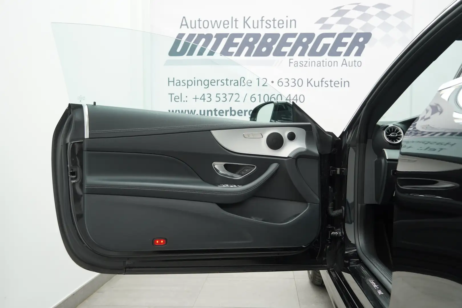 Vehicle image, number 14