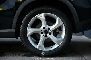 Vehicle image thumbnail, number 8