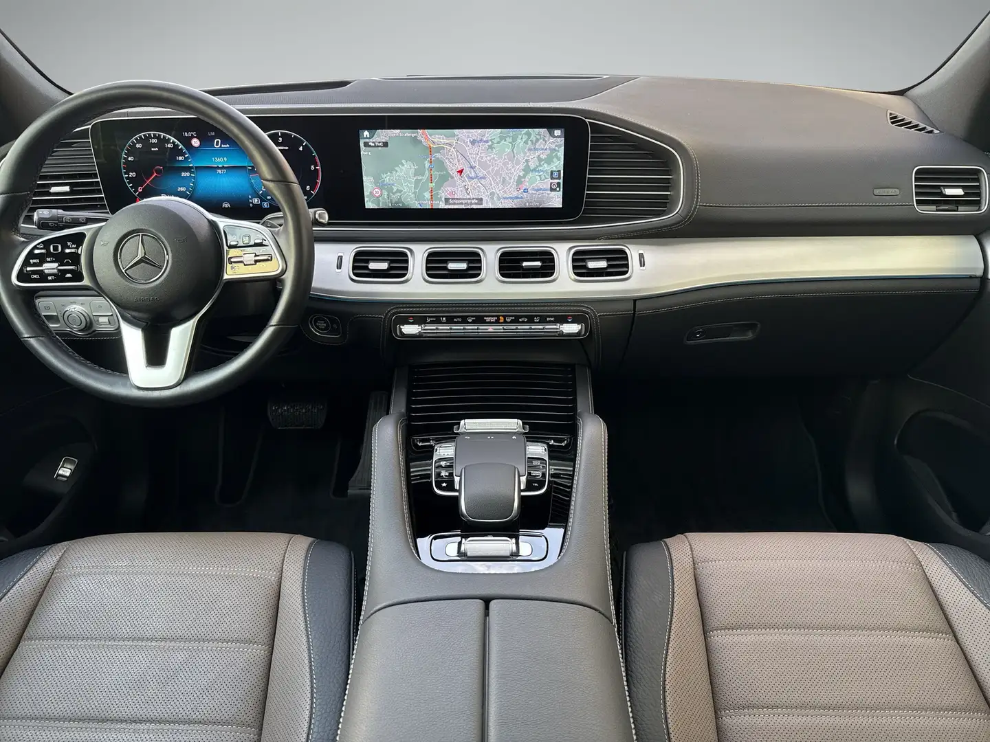 Vehicle image, number 7