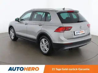 Vehicle image thumbnail, number 4