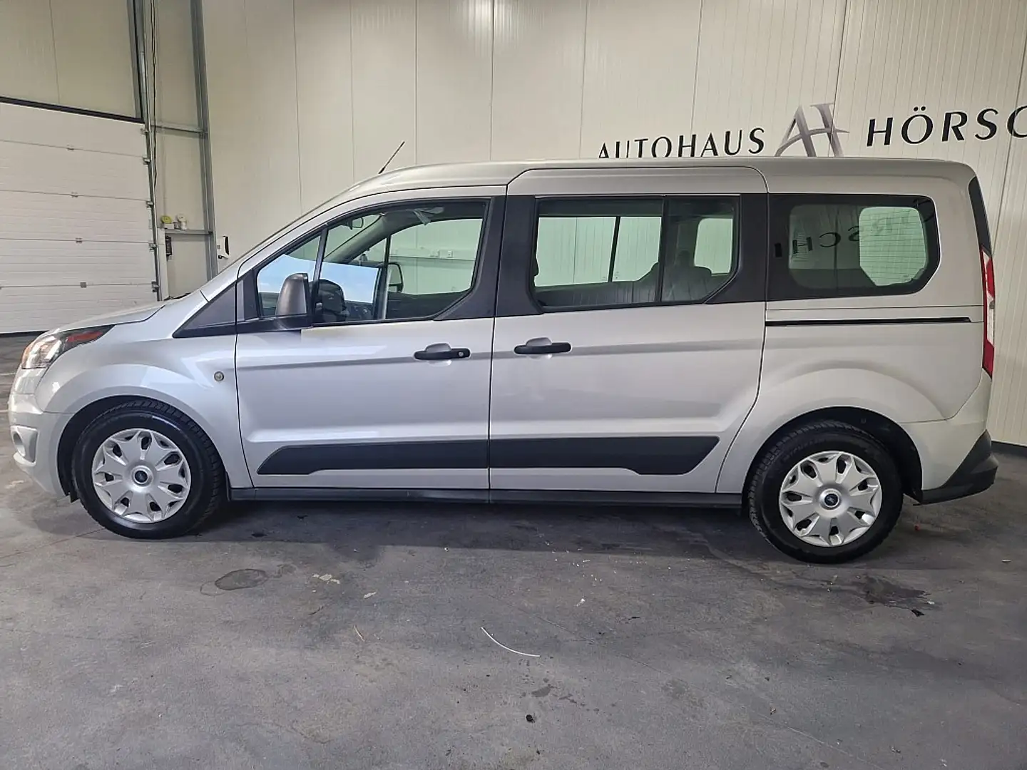 Vehicle image, number 7