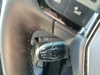 Vehicle image thumbnail, number 12