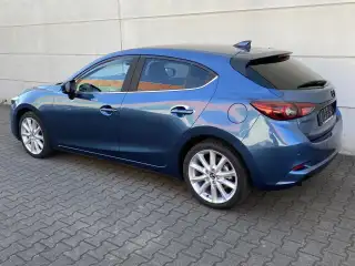 Vehicle image thumbnail, number 8