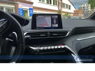 Vehicle image thumbnail, number 9