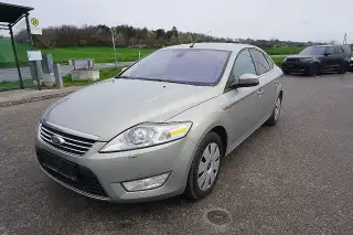 Vehicle image thumbnail, number 7