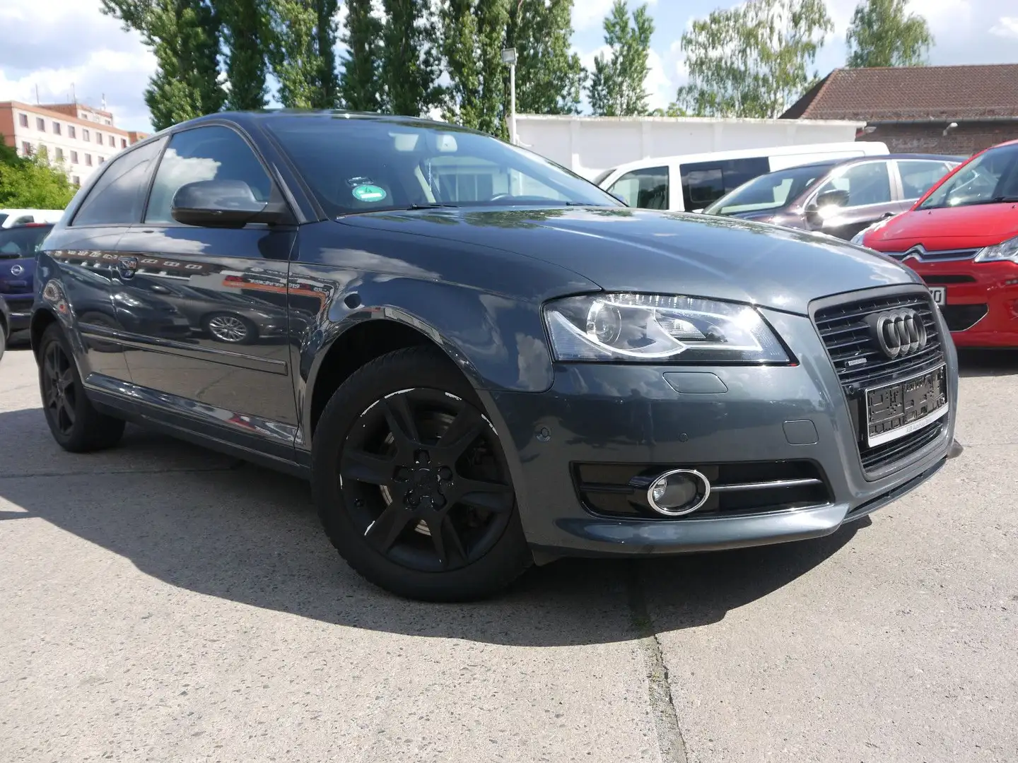 Vehicle image, number 1