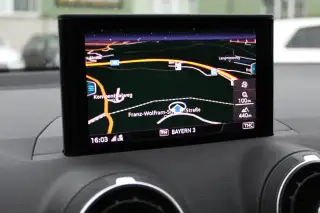 Vehicle image thumbnail, number 16