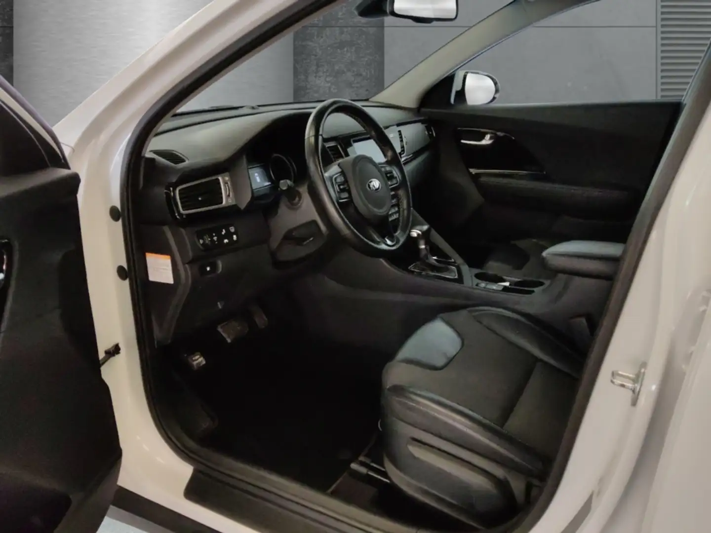 Vehicle image, number 7