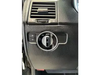 Vehicle image thumbnail, number 12