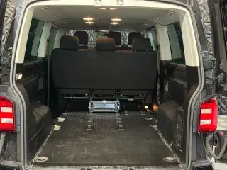 Vehicle image thumbnail, number 9