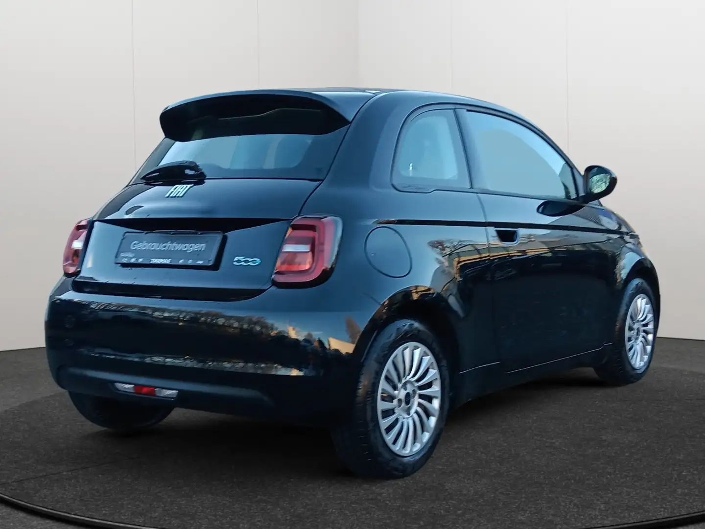 Vehicle image, number 6