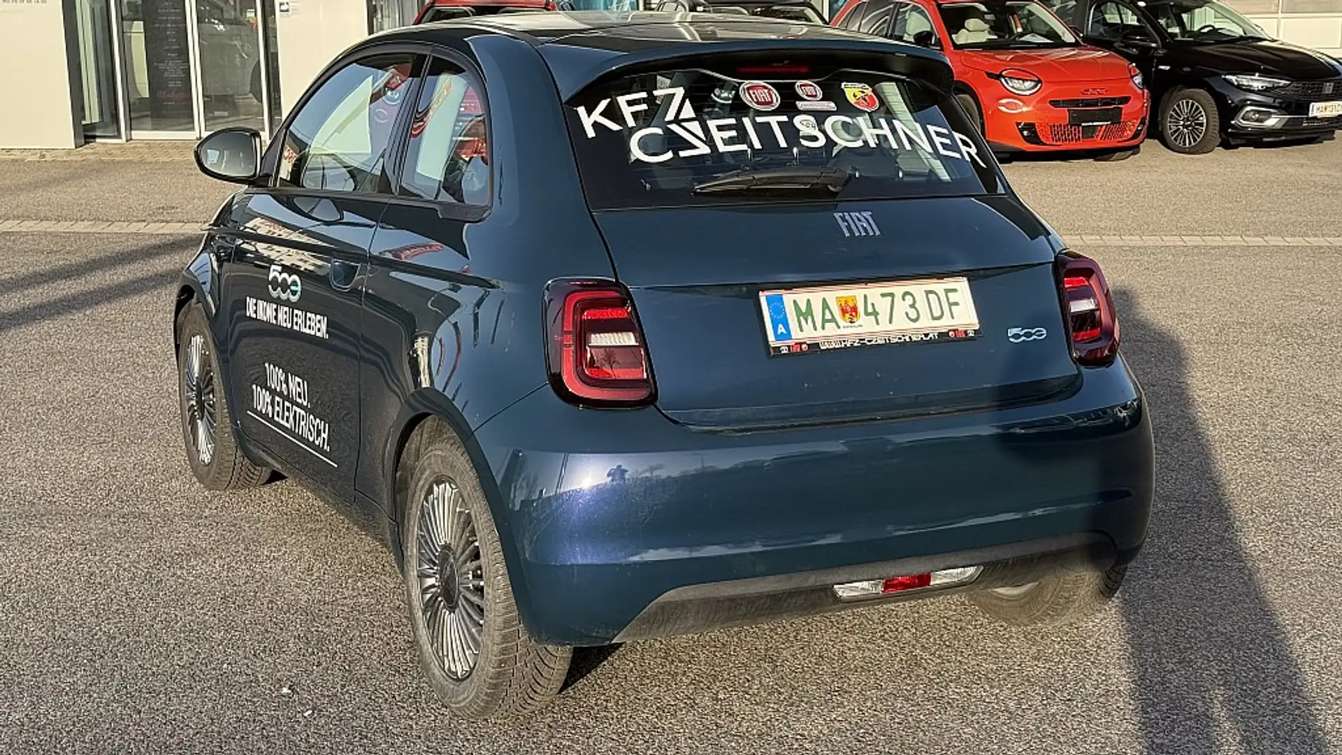 Vehicle image, number 3