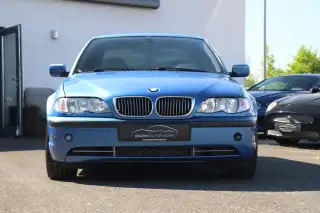 Vehicle image thumbnail, number 3