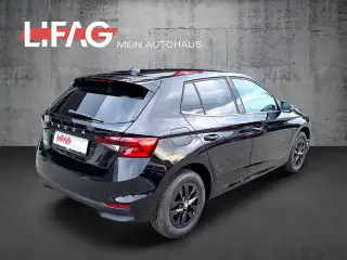 Vehicle image thumbnail, number 6