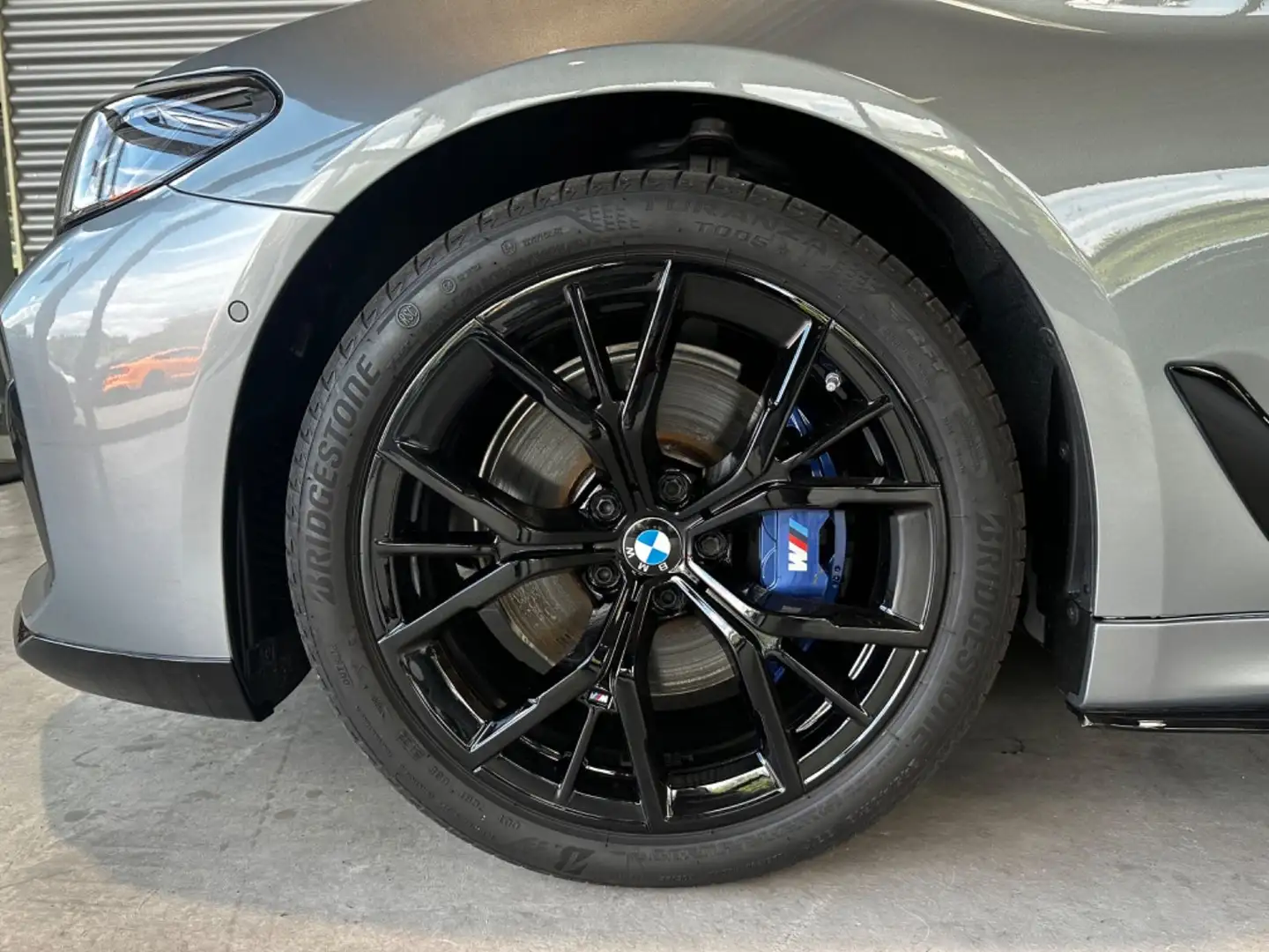 Vehicle image, number 4