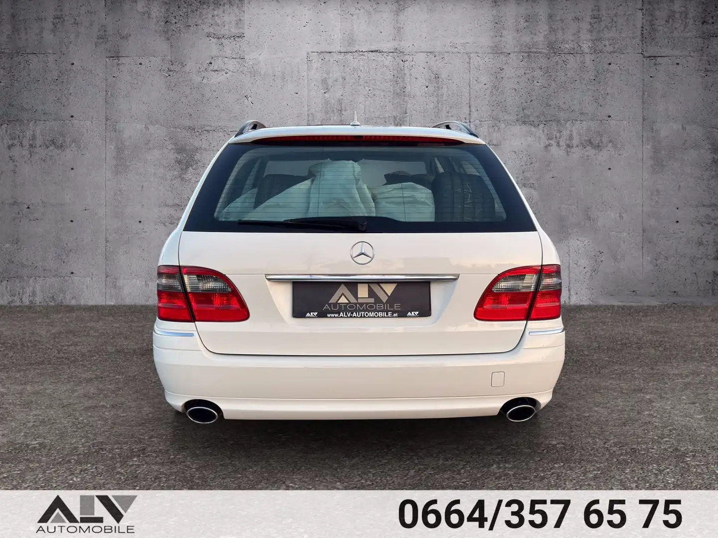 Vehicle image, number 6
