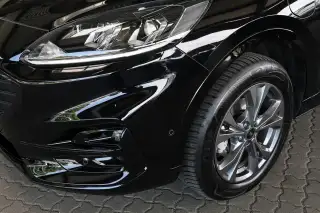 Vehicle image thumbnail, number 3