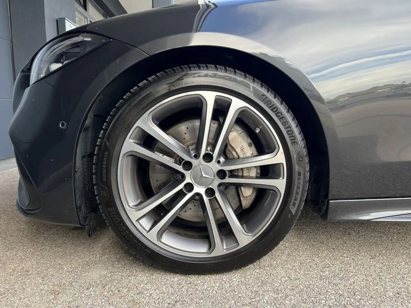 Vehicle image, number 7
