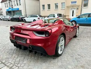 Vehicle image thumbnail, number 4