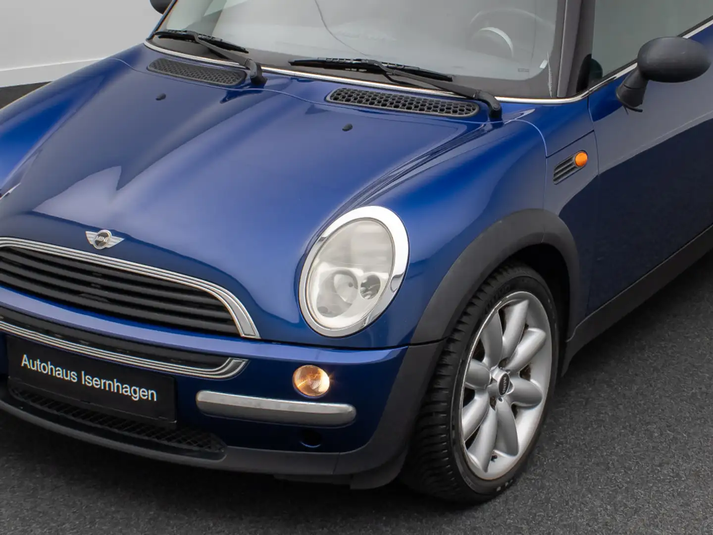 Vehicle image, number 17