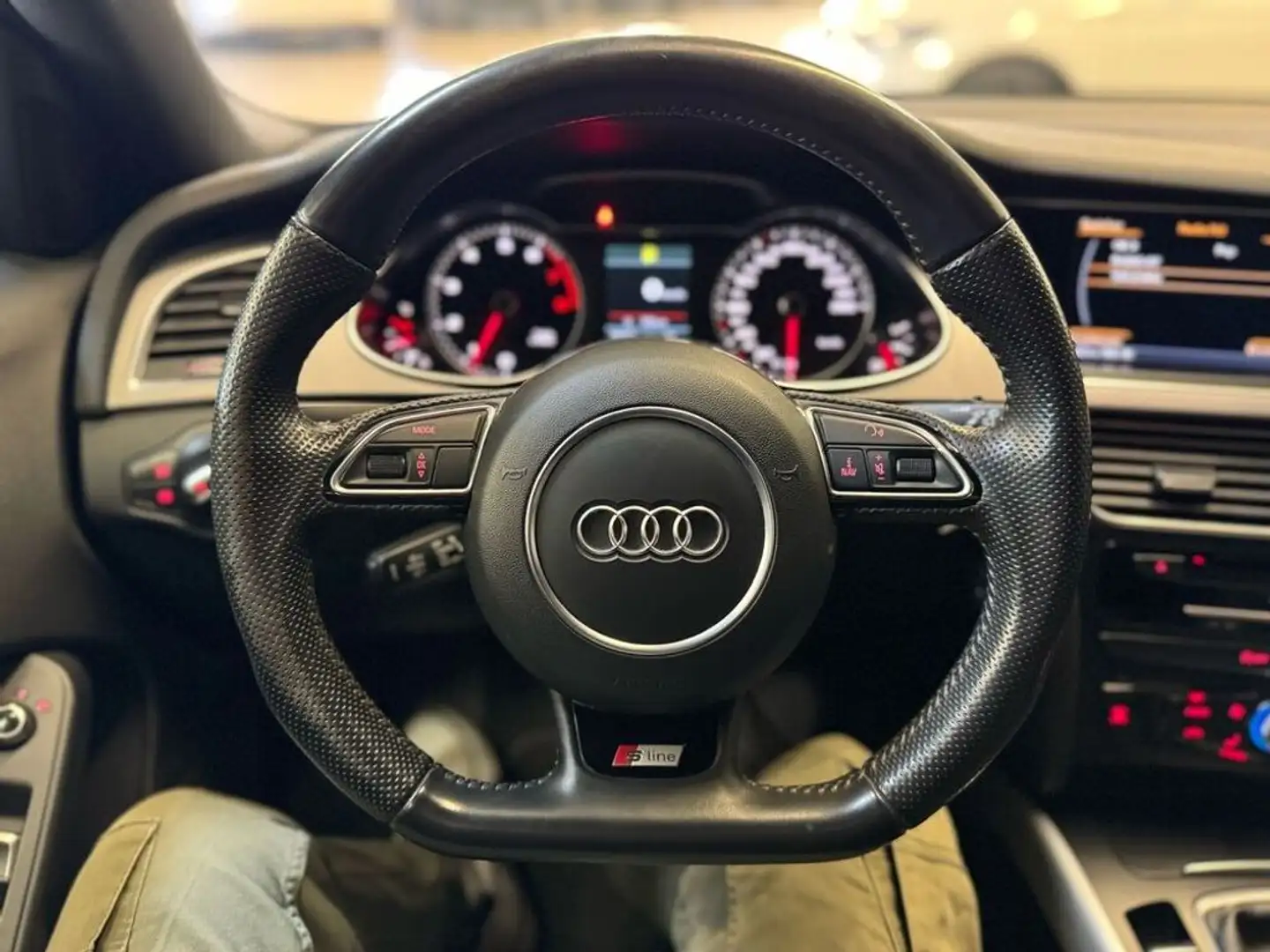 Vehicle image, number 9